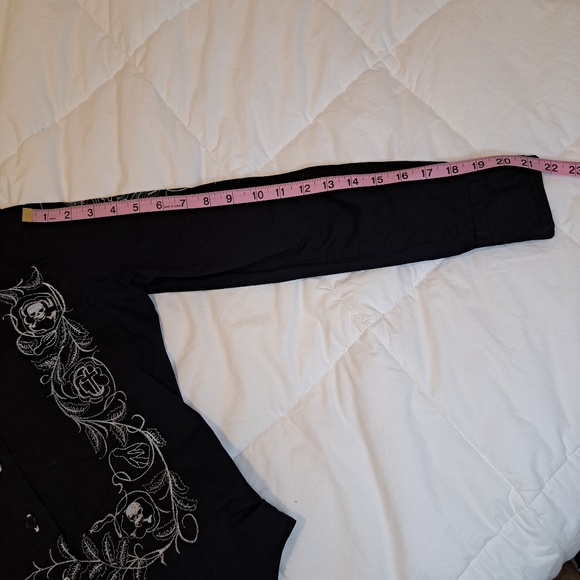 Dead Threads Women Sz M Shirt Goth Western Black Skull Button Down Long Sleeve - Picture 14 of 14